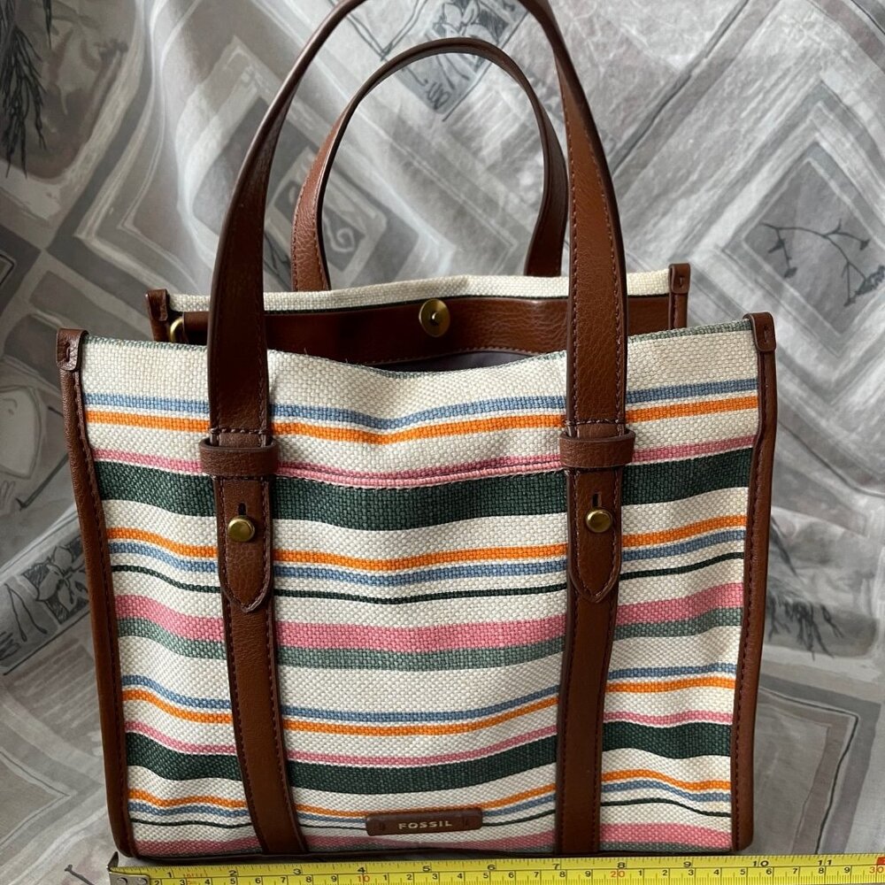 Fossil handbag